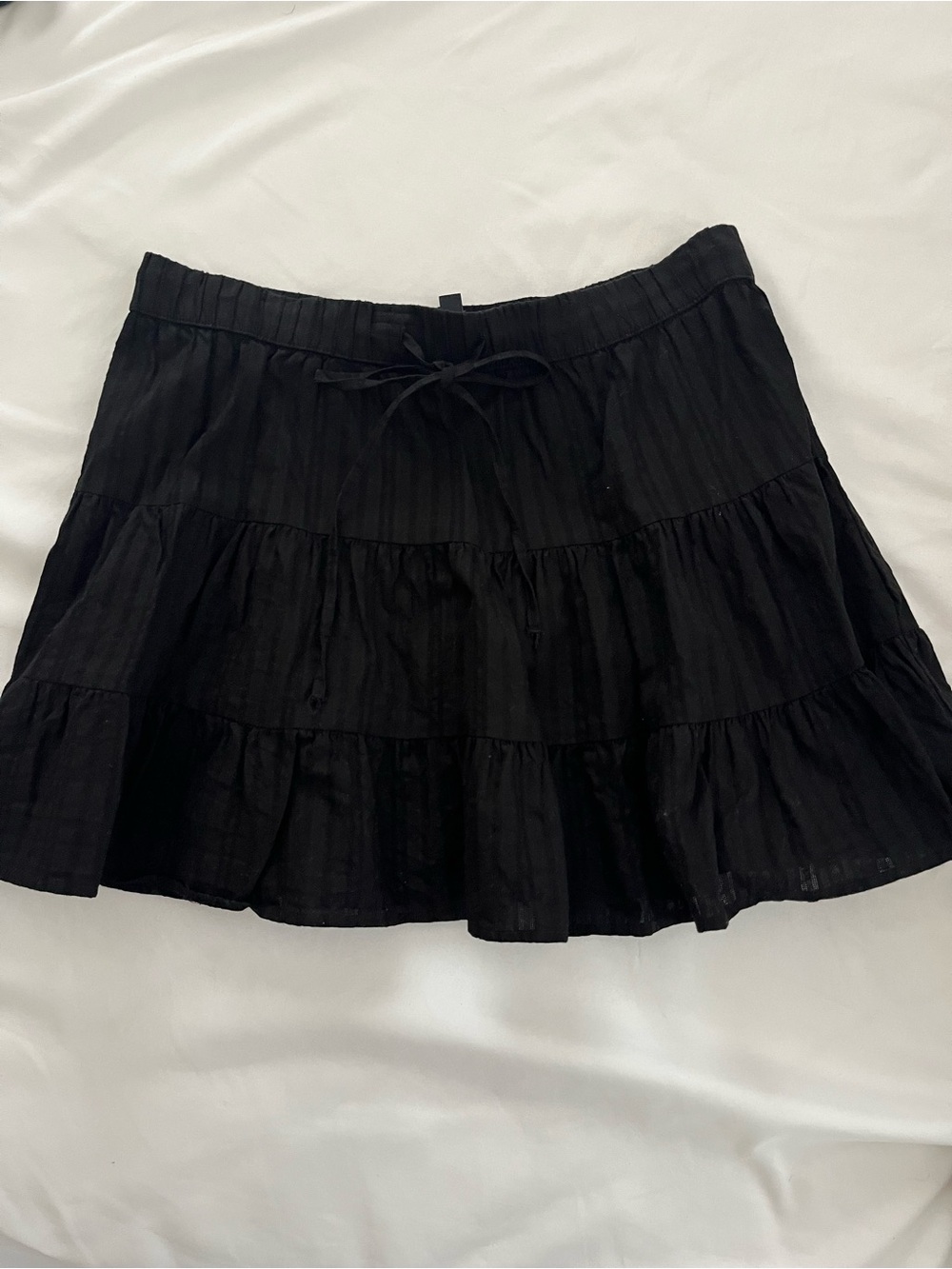 H&M Black Tiered Skater Mini Skirt